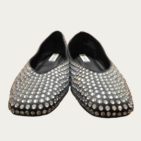 Steve Madden DELPHINE Black and Silver Studded Flats, SZ 10 - Picture 4 of 10